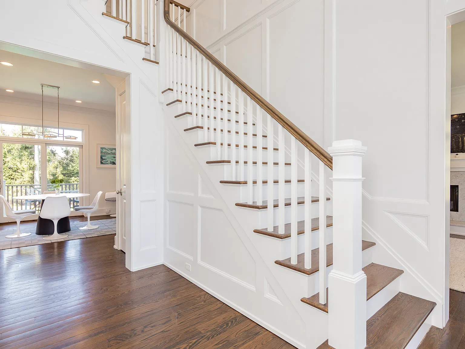 Sag Harbor Village | Refined Designer Rental on Lighthouse Lane — Photo 4