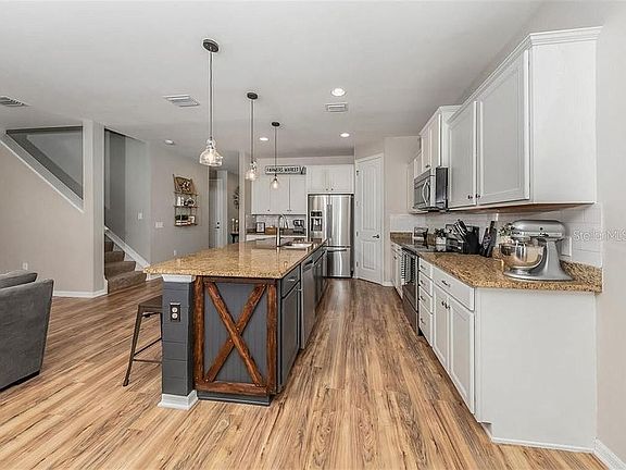 2nd image of 2498 Hobblebrush Dr