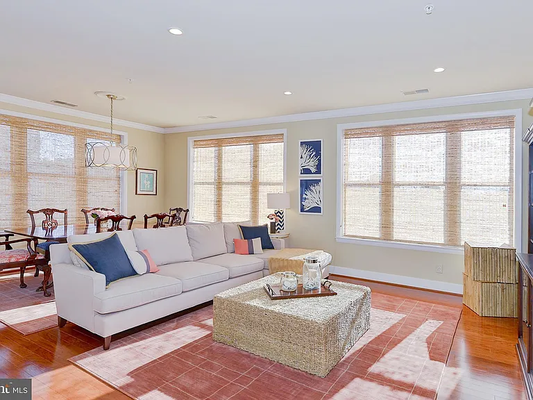 1800 Wilson Blvd #310 — Photo 15