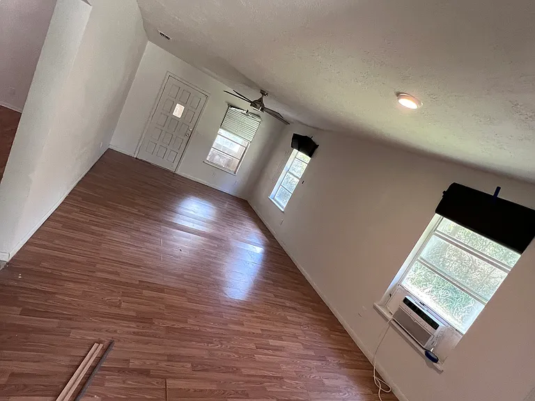 19791 SW 108th Ln — Photo 5