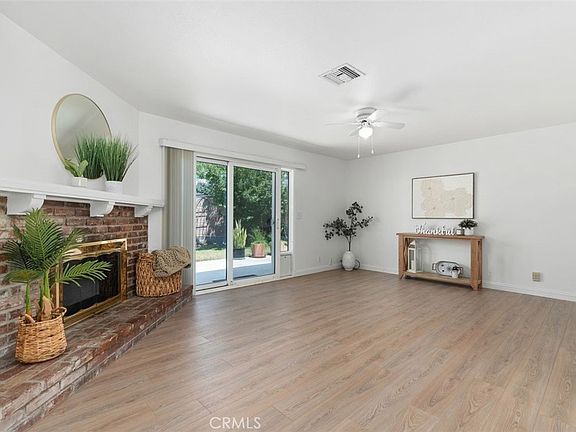 4th image of 11852 Garnet Cir