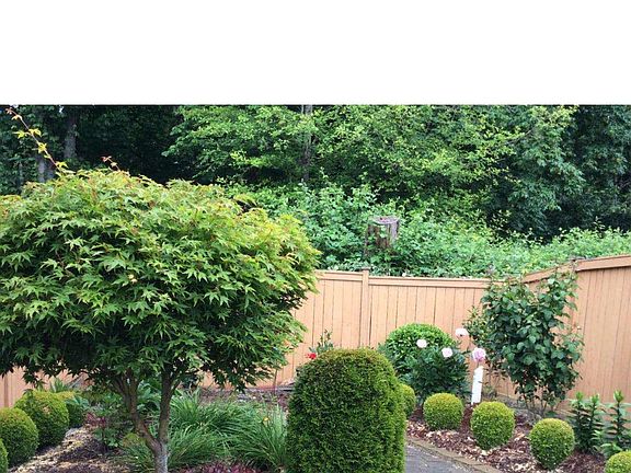 4th image of 1228 S 47th Pl