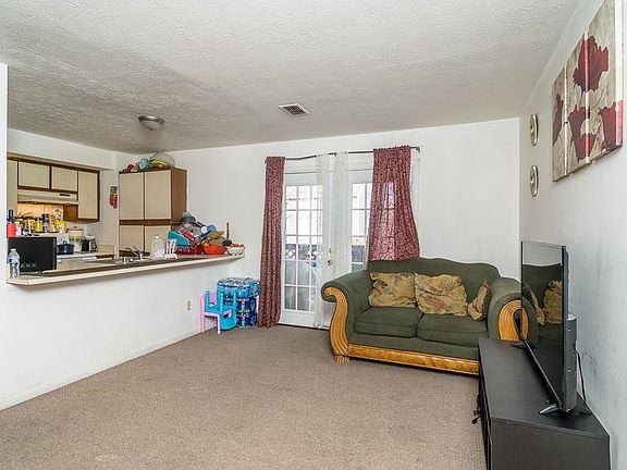 5th image of 40 South Ave APT H
