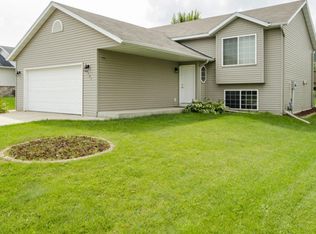 2701 Kenosha Ln NW, Rochester, MN 55901