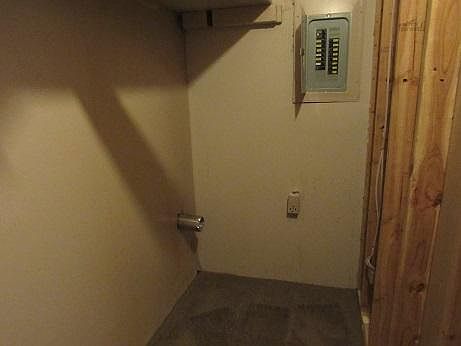 4th image of 11207 Marsh Ave
