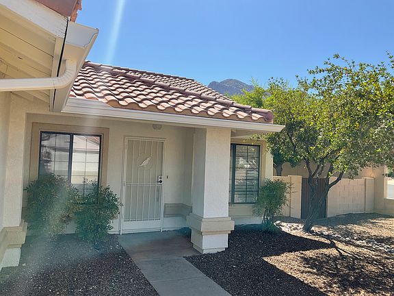 2nd image of 9960 N Hillview Dr