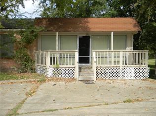 418 N Coulter Dr, Bryan, TX 77803