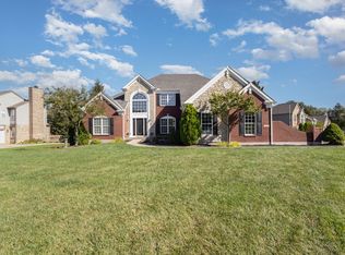 1834 Knollmont Dr, Florence, KY 41042