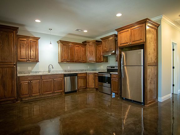 5841-Nobie-Lane-kitchen_04132023