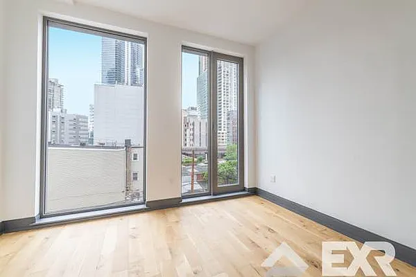 Rented by The KCI Group | media 34