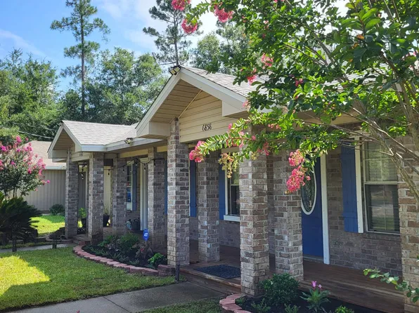 6858 Sagebrush Ln, Milton, FL 32570