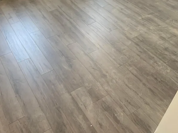 1121 S Main St, Taylor, PA 18517