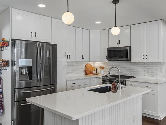 3rd image of 3 Jones Court