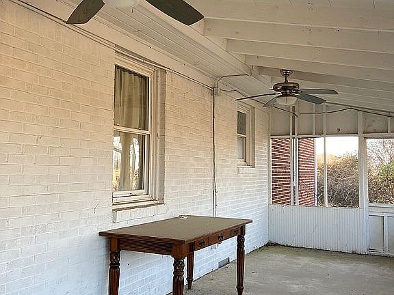 Screened In Porch 
