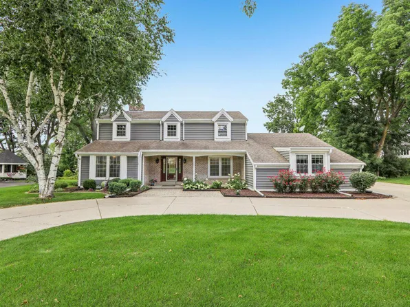 20780 Tennyson DRIVE, Brookfield, WI 53045