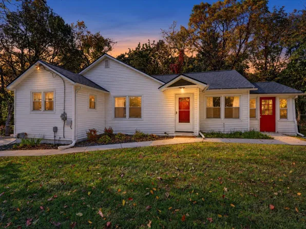 325 N Kendall Ave, Kalamazoo, MI 49006