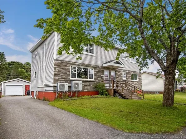 368 Beaconsfield Cres #366, Saint John, NB E2M 2H8