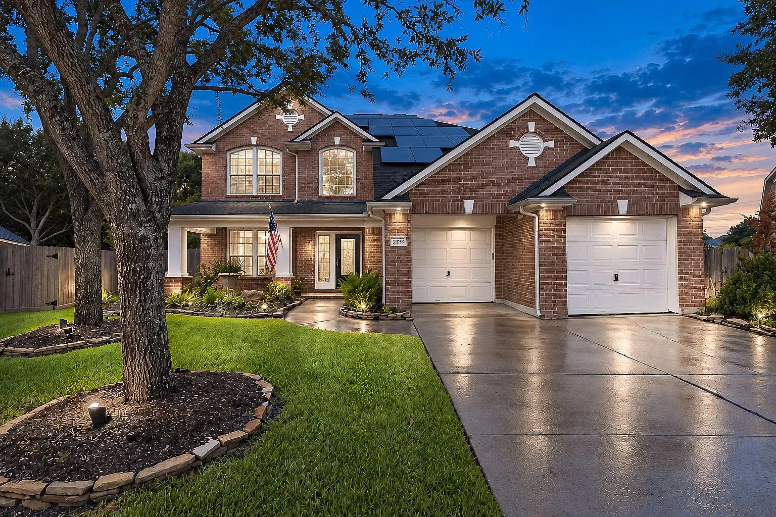 4 bed, 3.0 bath, 3000 sqft, $4,000 — Photo 1