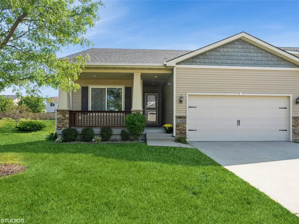 13000 Greenbelt Dr, Urbandale, IA 50323