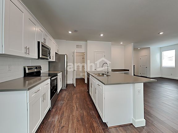 3rd image of 2715 Hot Cider Ave