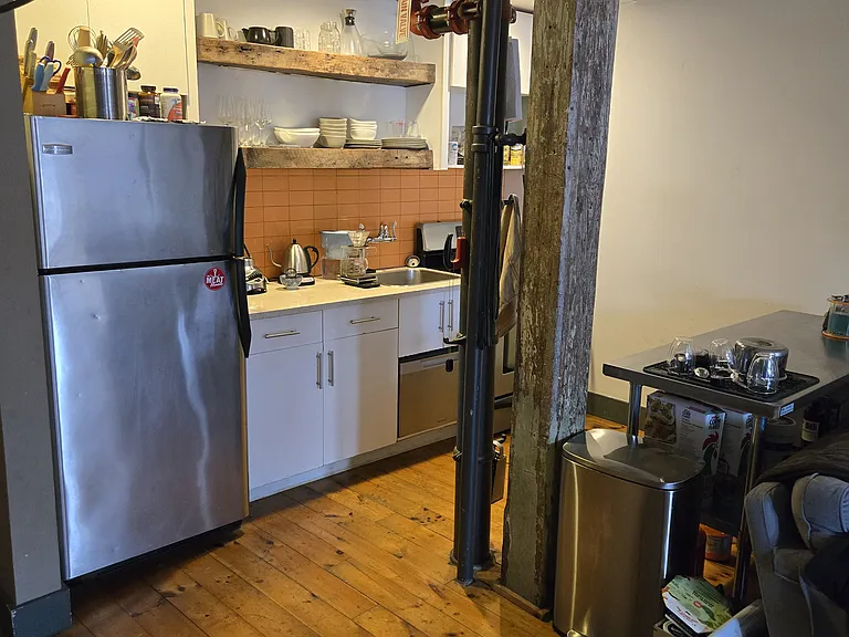 294 Graham Ave #2F — Photo 6