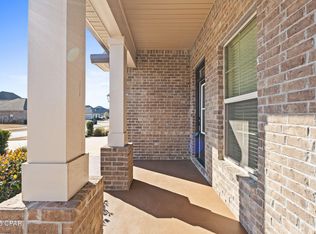 177 Blaze Blvd, Freeport, FL 32439