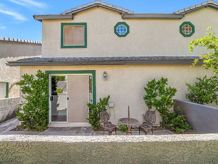 5267 Westwind Rd — Photo 8