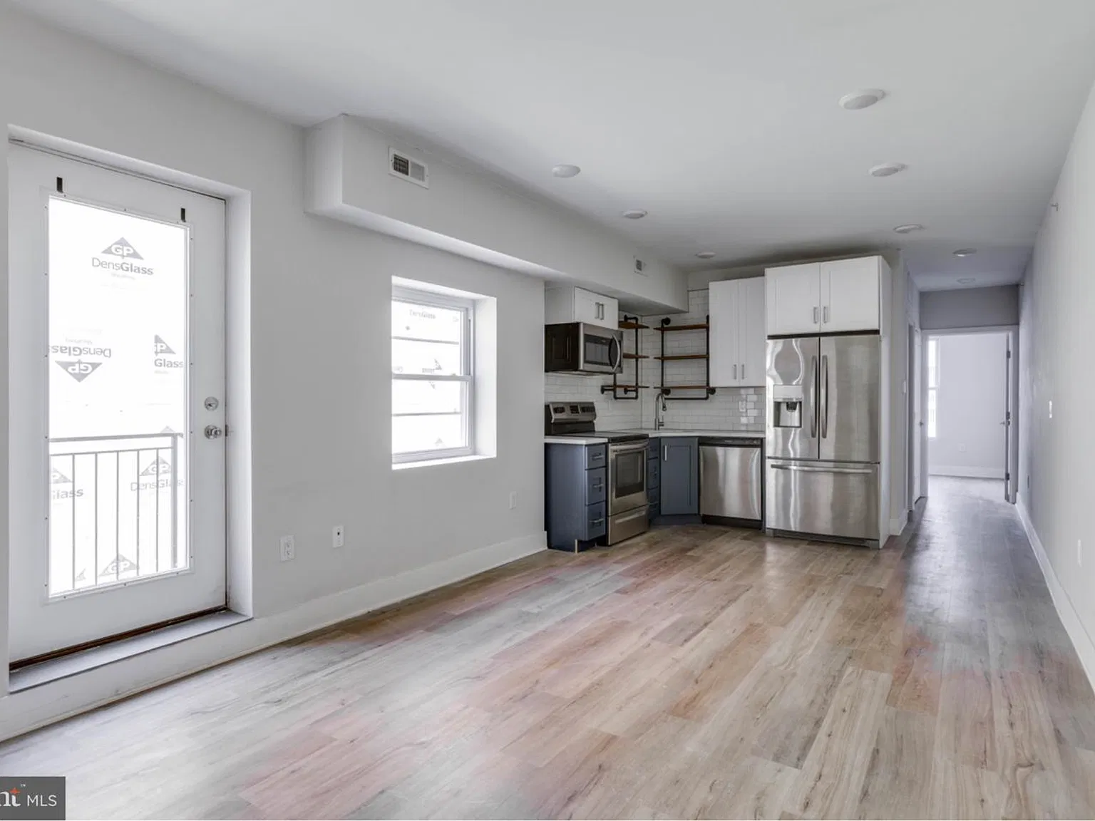 1535 N 6th St — Photo 4