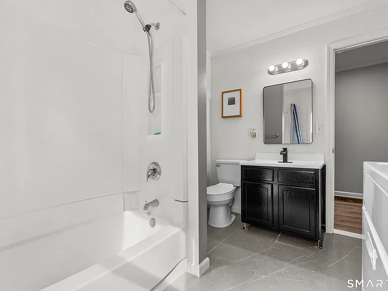 21 Hinman St #1 — Photo 10