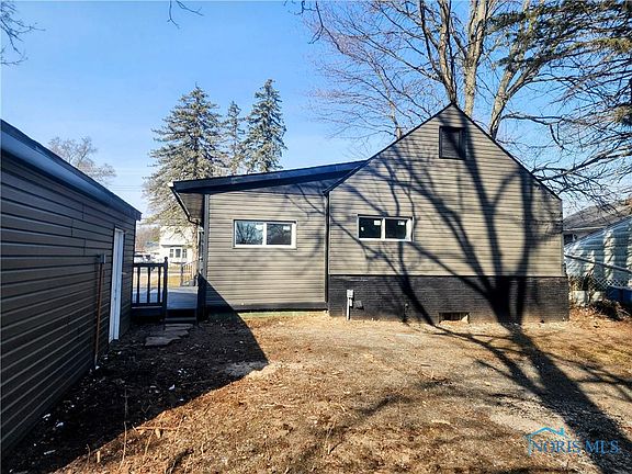 5th image of 3717 McGregor Ln