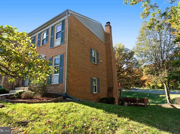 11376 Cromwell Ct, Woodbridge, VA 22192