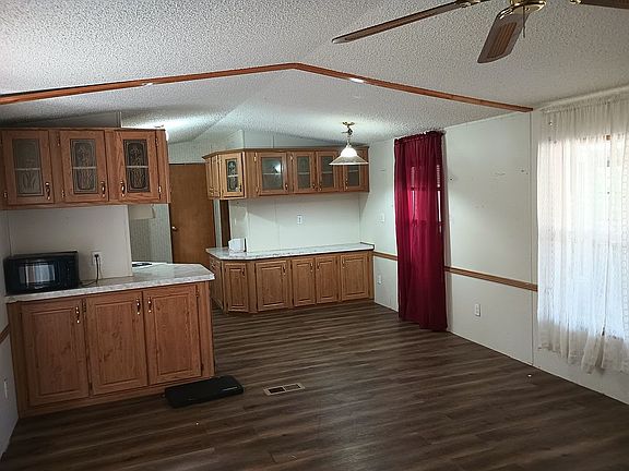 Living Room & Dining Area