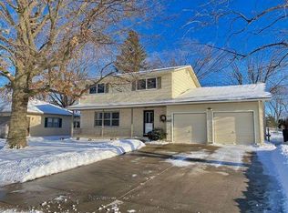 2616 Pierce Ave, Ames, IA 50010