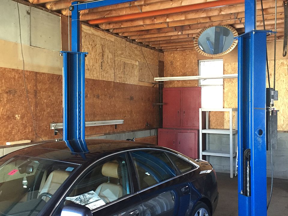 1st image of 283 S Elm St