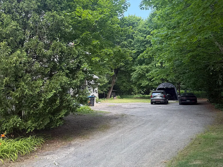 307 N Main St #A — Photo 2