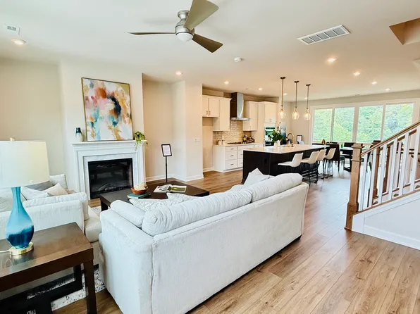 4720 Cypress Tree Ln, Raleigh, NC 27612