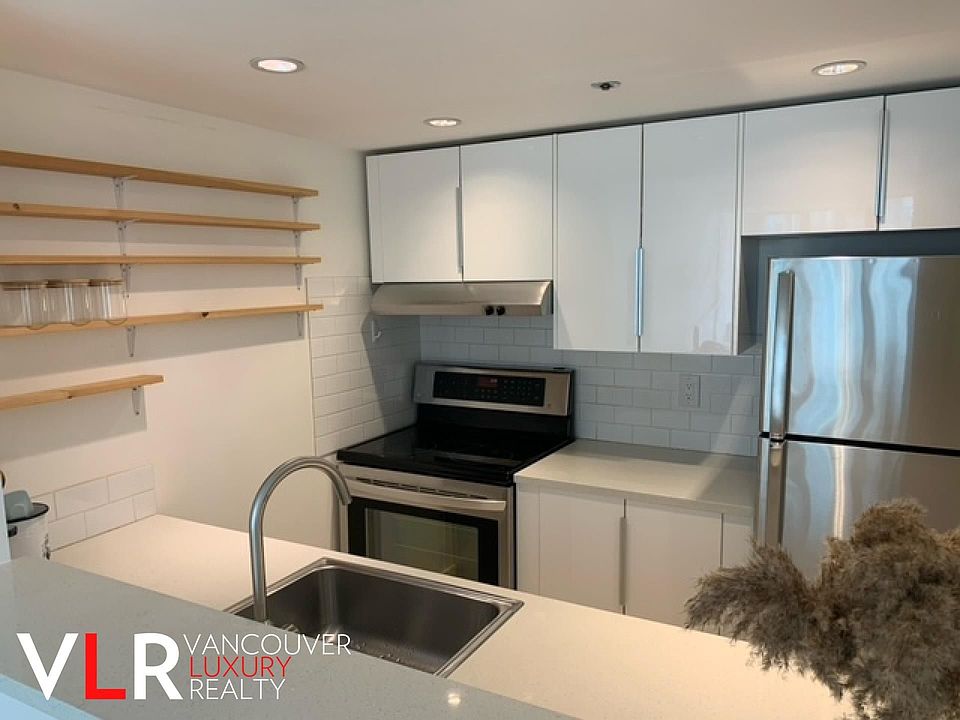 1st image of 789 Drake St #1204