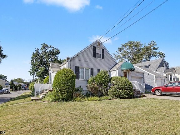 3rd image of 55 Stillman Ave