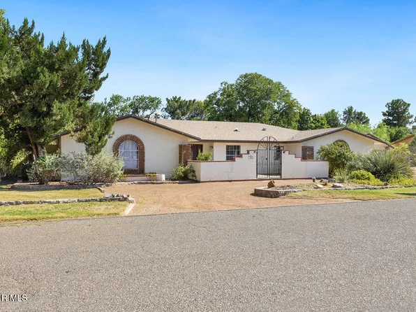 304 Caporal Ct, El Paso, TX 79932