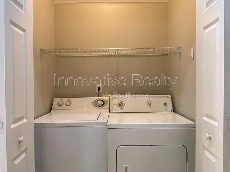 332 E Kaley St — Photo 25
