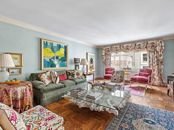 30 E 62nd St APT 8A, New York, NY 10065
