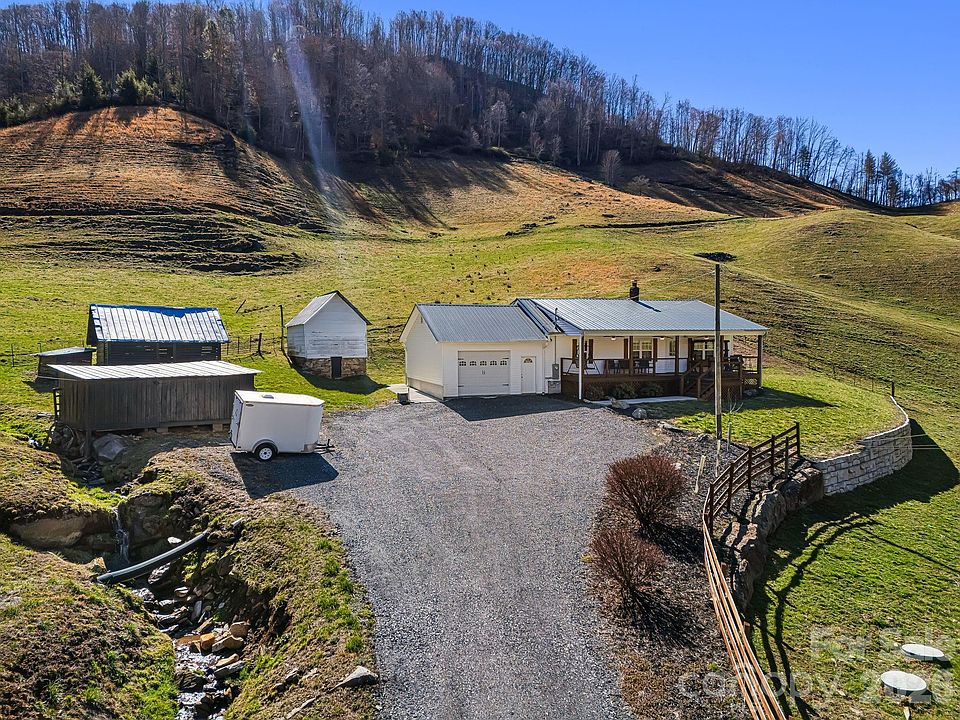 1st image of 867 Indian Creek Rd
