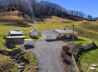 867 Indian Creek Rd, Burnsville, NC 28714