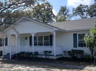 200 Sausage Ln, West Columbia, SC 29170