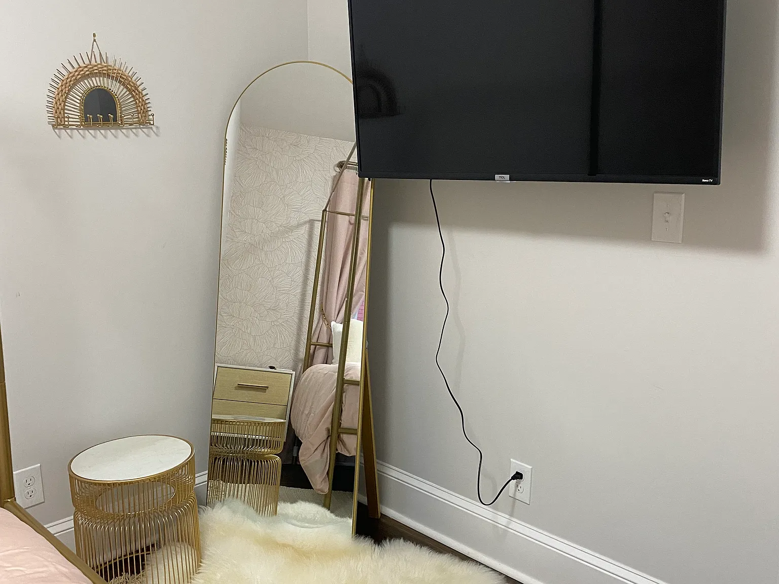 3 bed, 1283 sqft, $2,500 — Photo 4