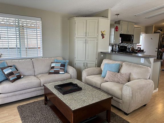 5th image of 11632 S Helen Dr