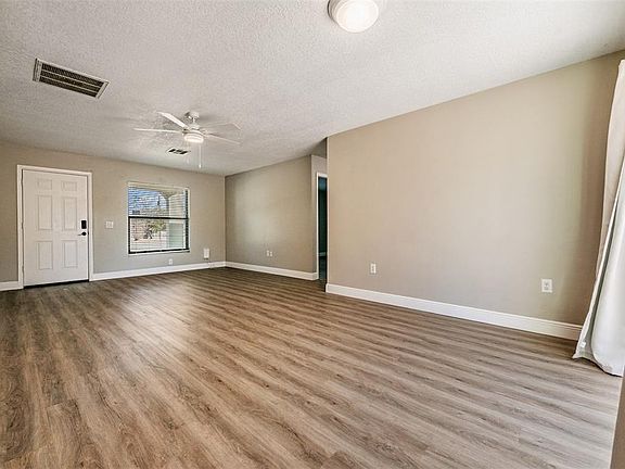 5th image of 12044 ELGIN BOULEVARD
