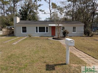 8 Lawrence Dr, Savannah, GA 31406
