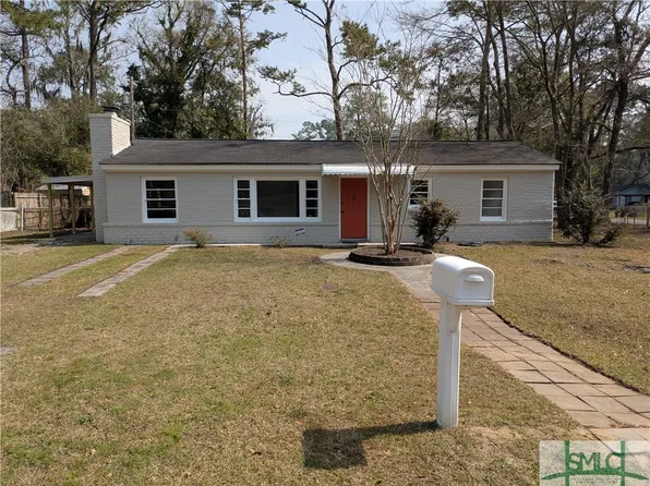 8 Lawrence Drive, Savannah, GA 31406