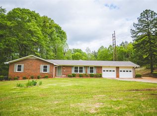 1312 Crawford Rd, Opelika, AL 36804
